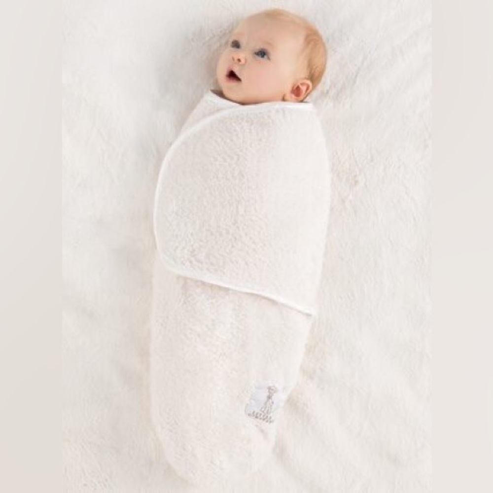 Little Giraffe Stretch Chenille Dream Pod